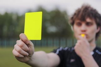 Nechutné chování v českém fotbale. Trenér vyhrožoval 15letému sudímu smrtí - Sport.cz